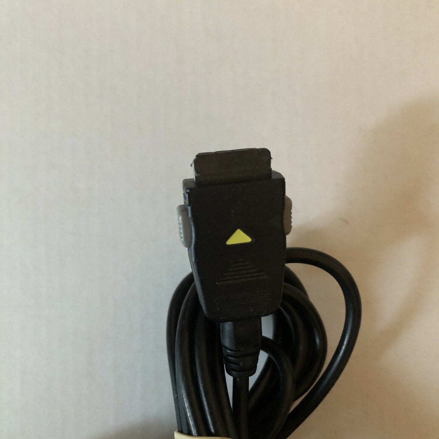 Genuine LG Travel Adapter TA-22GD2  5v 800mA