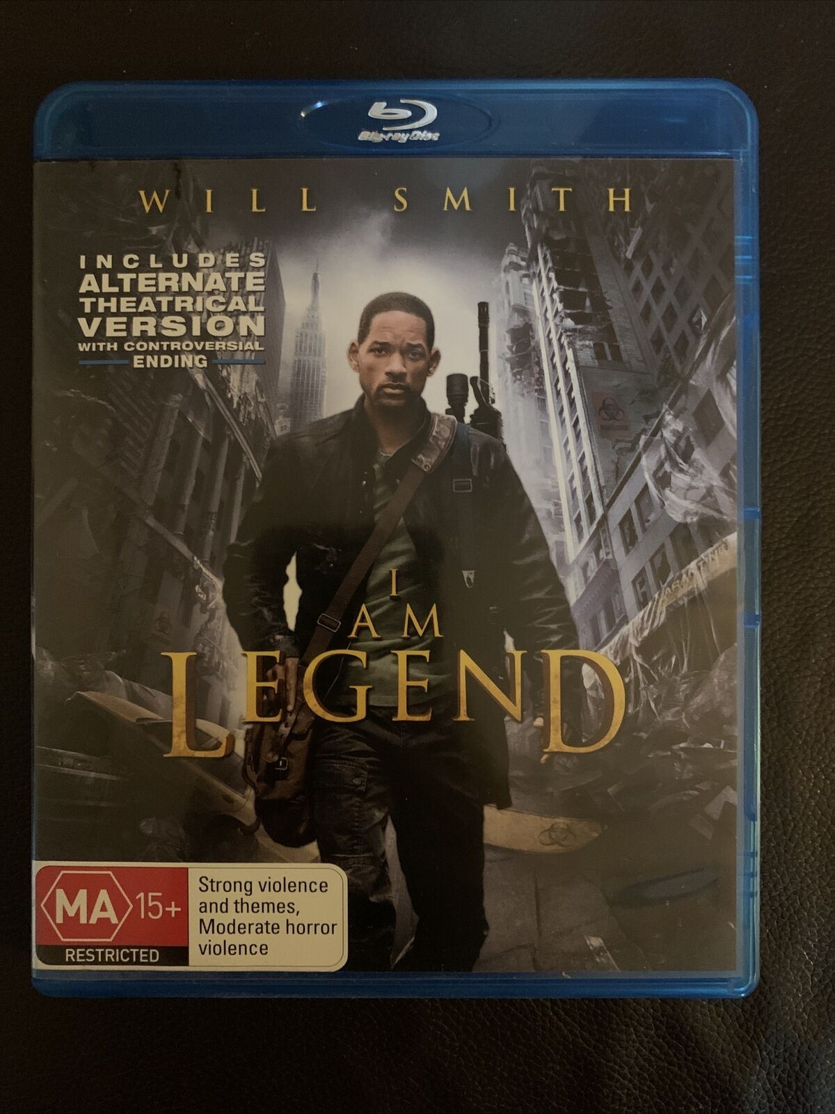 I Am Legend (Blu-ray, 2007) Will Smith. Region B