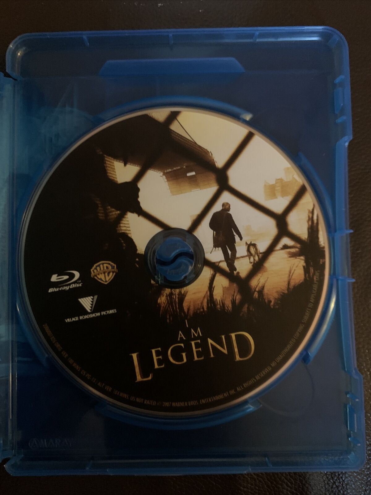 I Am Legend (Blu-ray, 2007) Will Smith. Region B