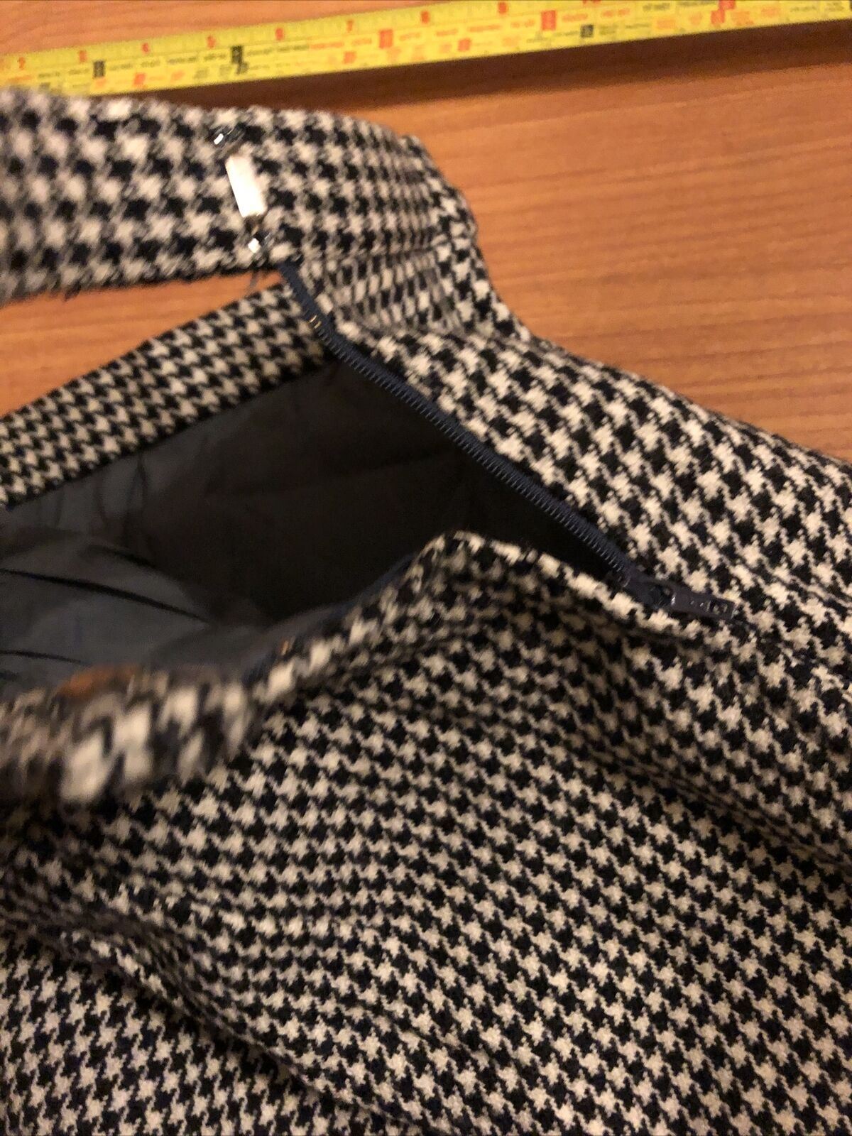 Vintage Luxury Check Fabric Jacket & Pencil Skirt