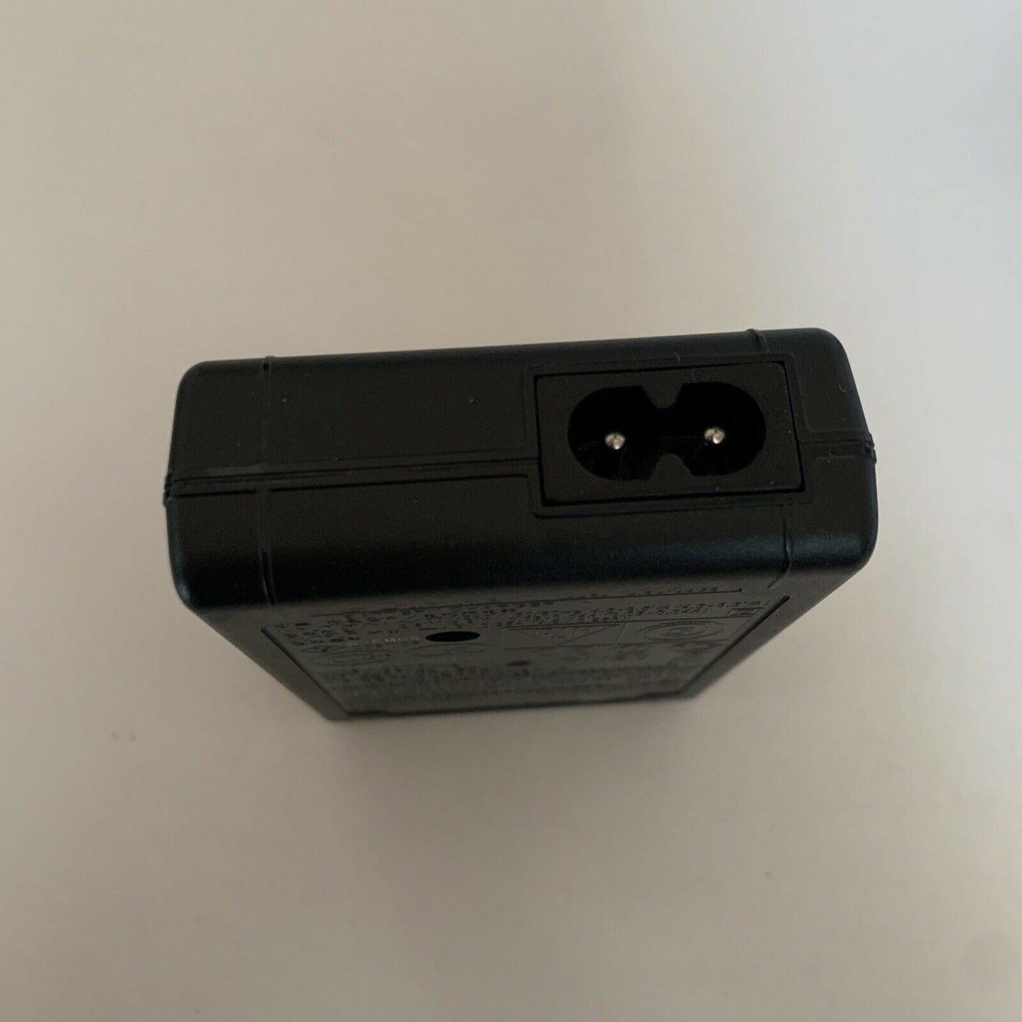Genuine Sony BC-CSGB Battery Charger for NP-BG1 & NP-FG1