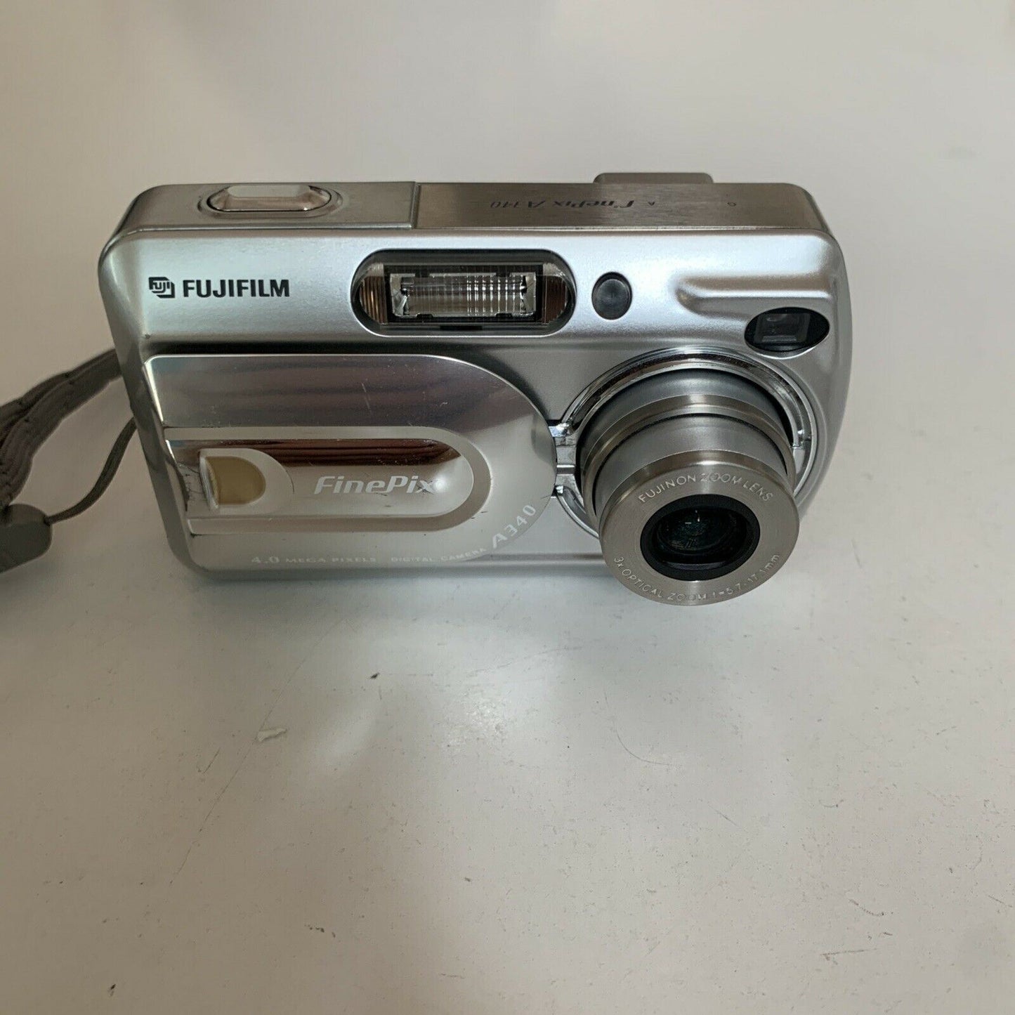 Fujifilm Finepix A340 Digital Camera 4MP 3x Zoom Silver