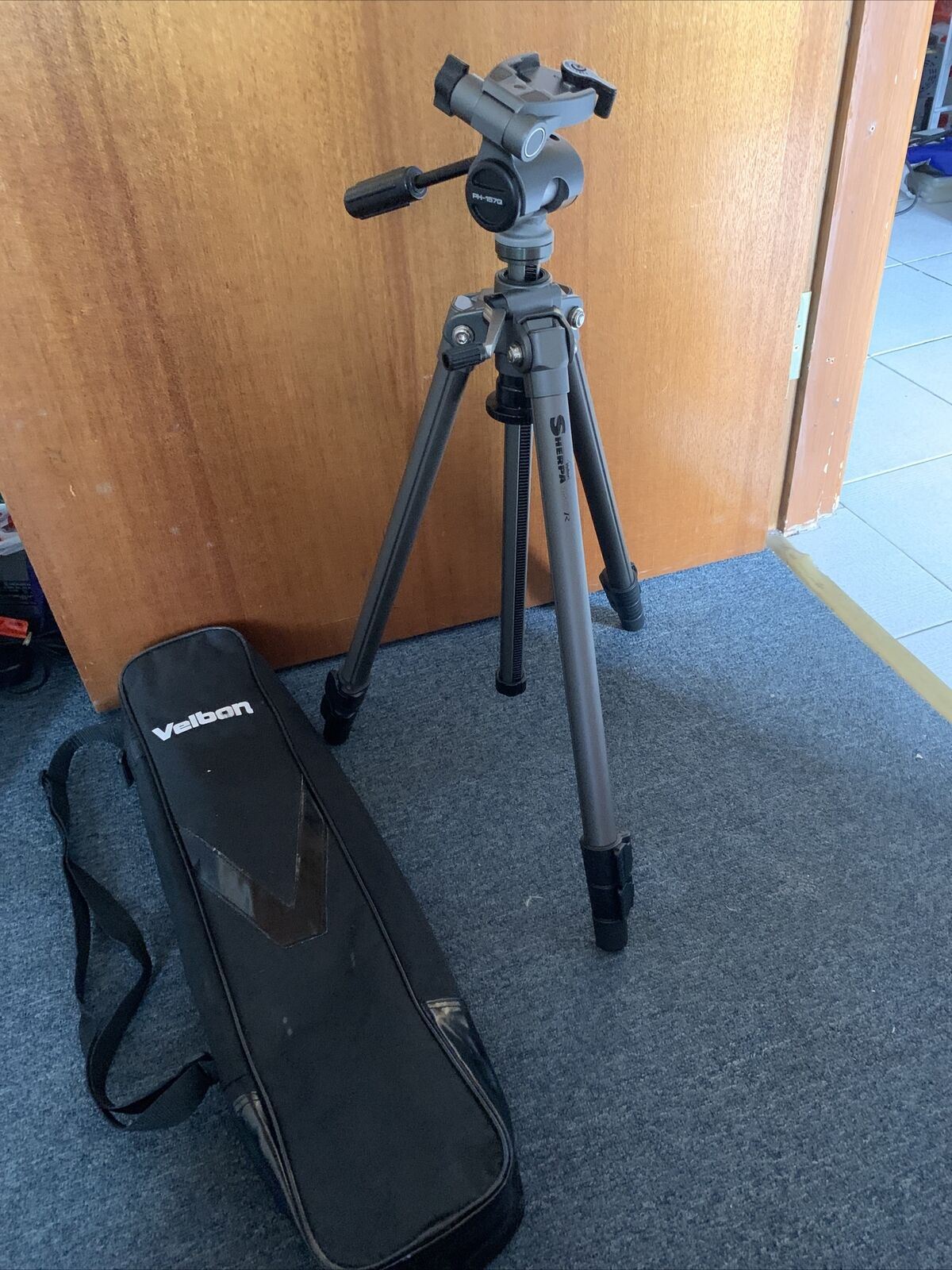 Velbon Sherpa 250R Camera Tripod