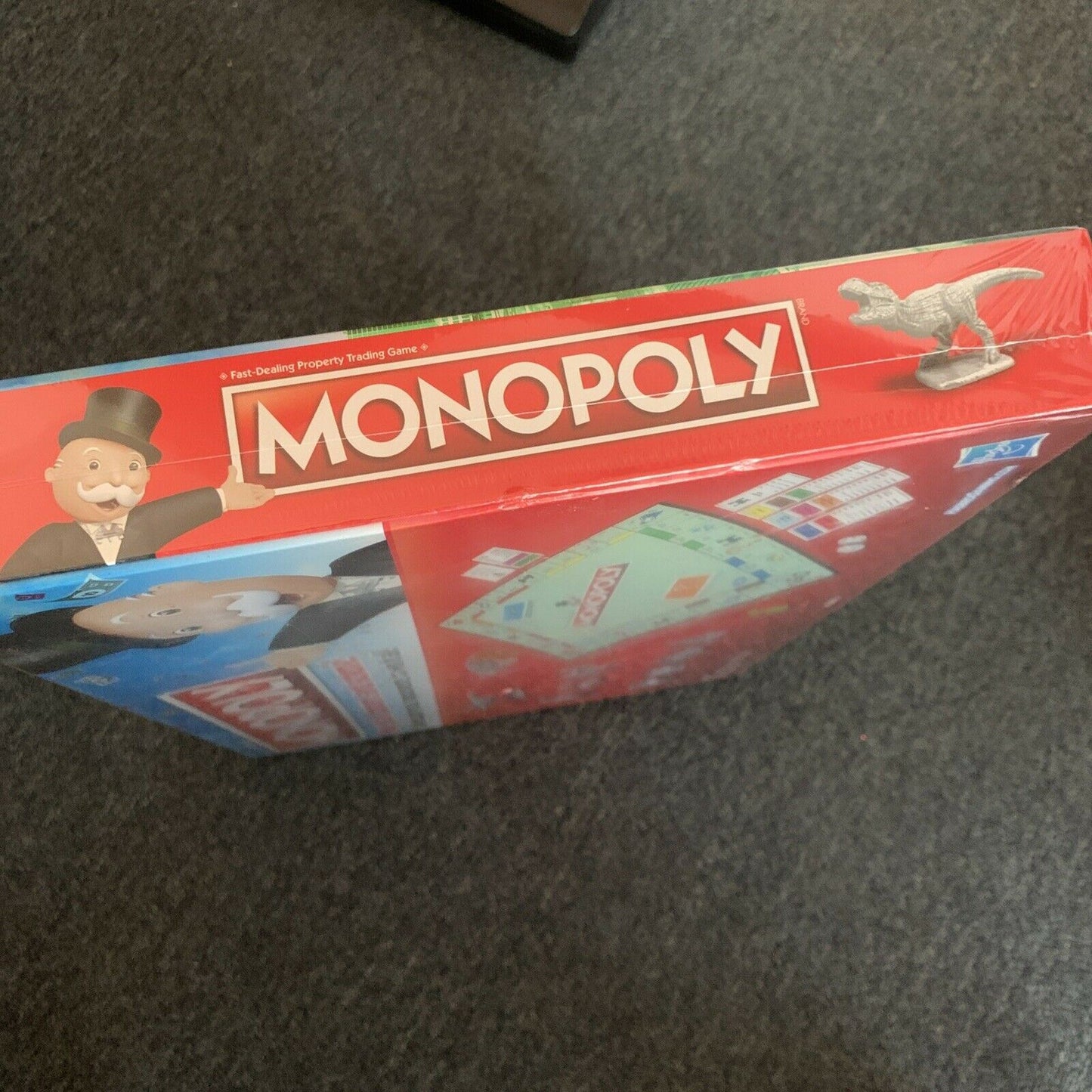 *New Sealed* Hasbro Monopoly Classic Family Board Game