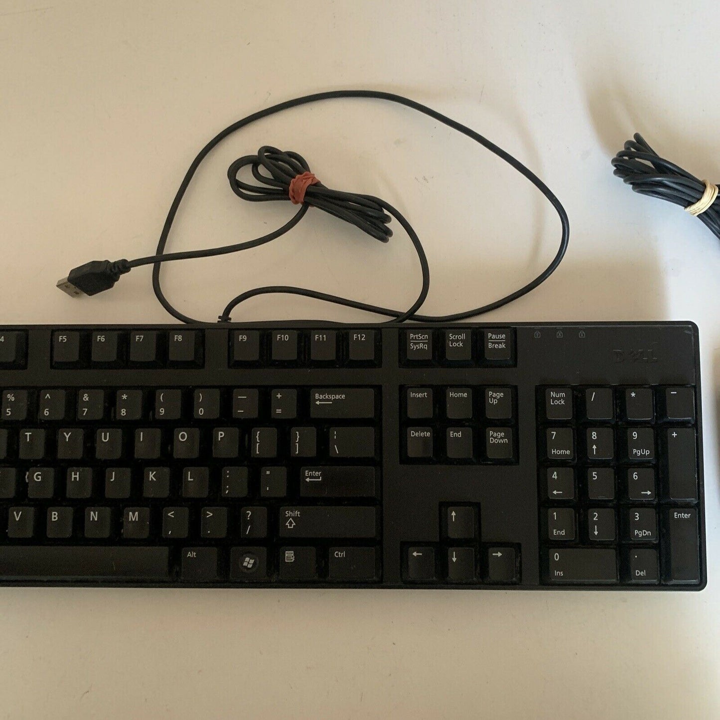 Dell KB1421 Keyboard & Lenovo MO28UOL Mouse USB