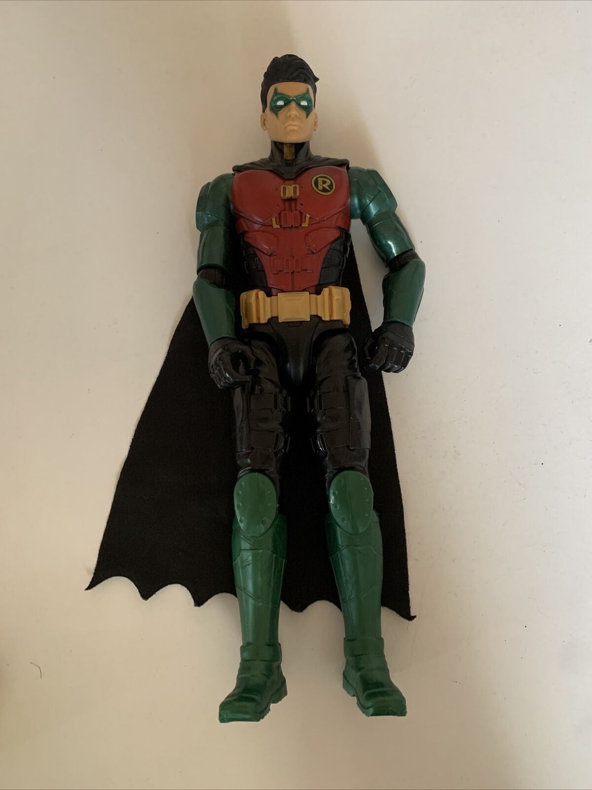 DC Comics Robin 2018 Figurine FYM71 27cm Action Figure – Retro Unit