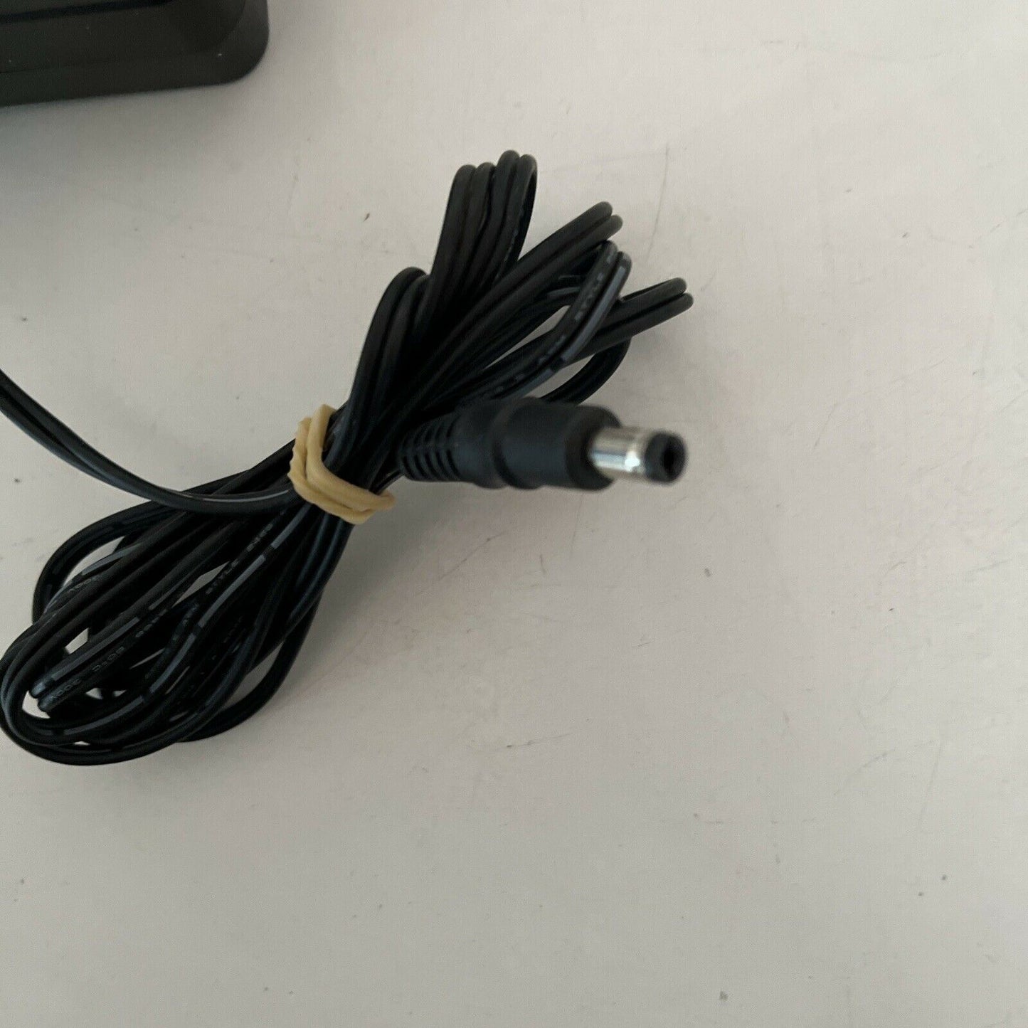 Genuine Netgear 332-10615-01 AC Adaptor AD898129 Power Supply 12v 3.5A