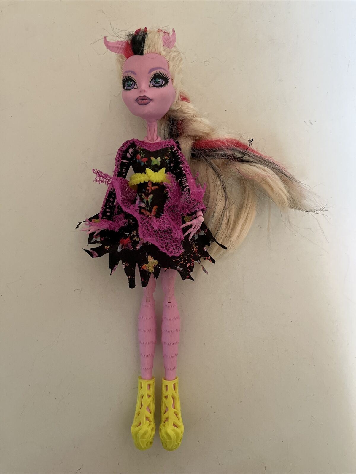 Monster High Freaky Fusion Bonita Femur Doll Hybrid Skeleton no wings