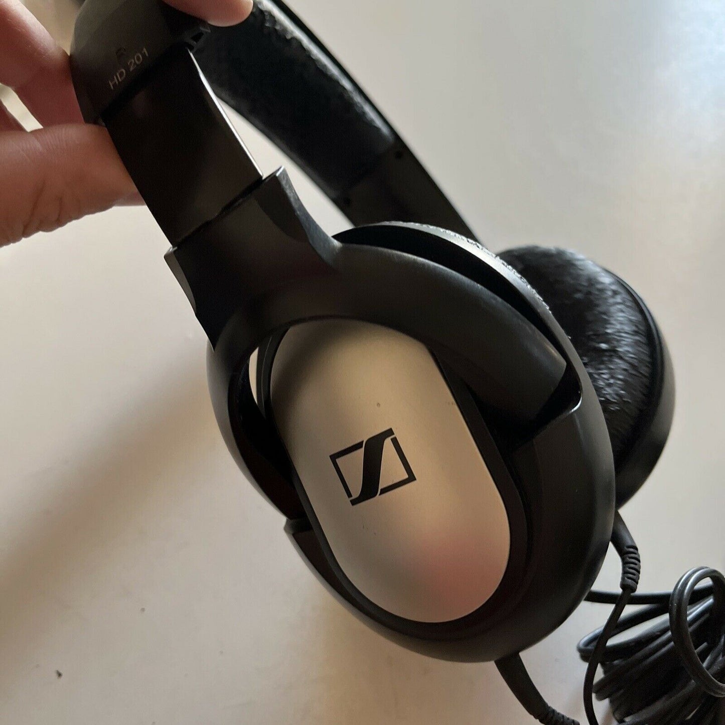 Sennheiser HD 201 Headphones - working but wire sheath broken. for parts/repair