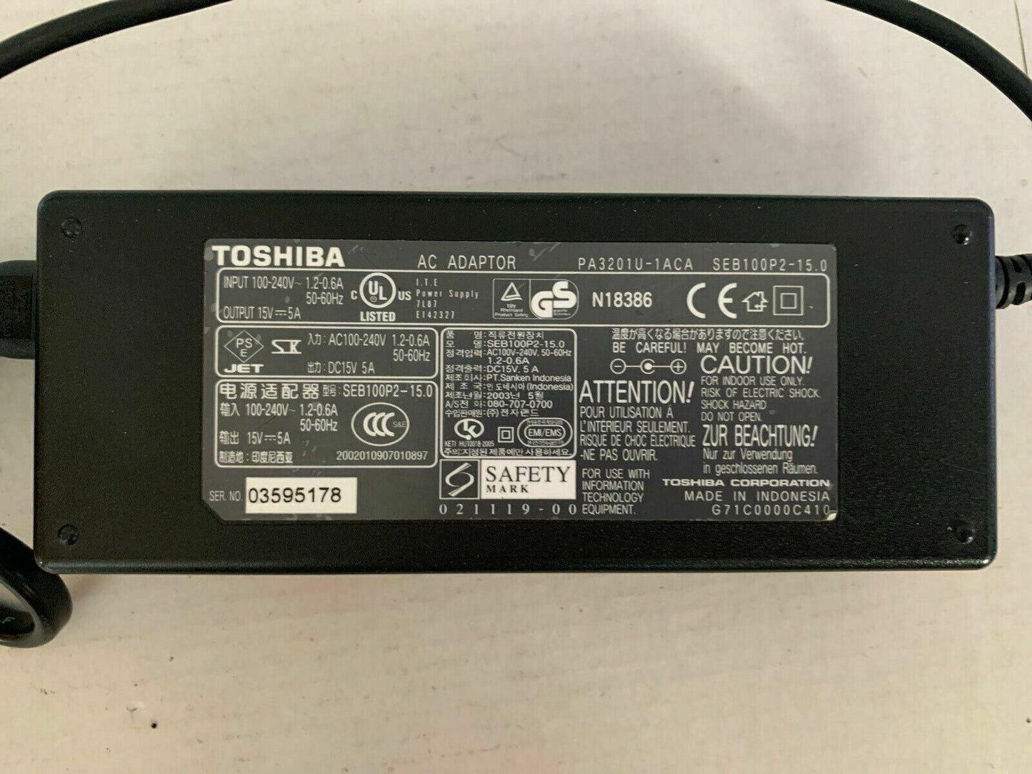 Genuine TOSHIBA AC Adapter PA3201U-1ACA SEB100P2-15.0 15V 5A 75W