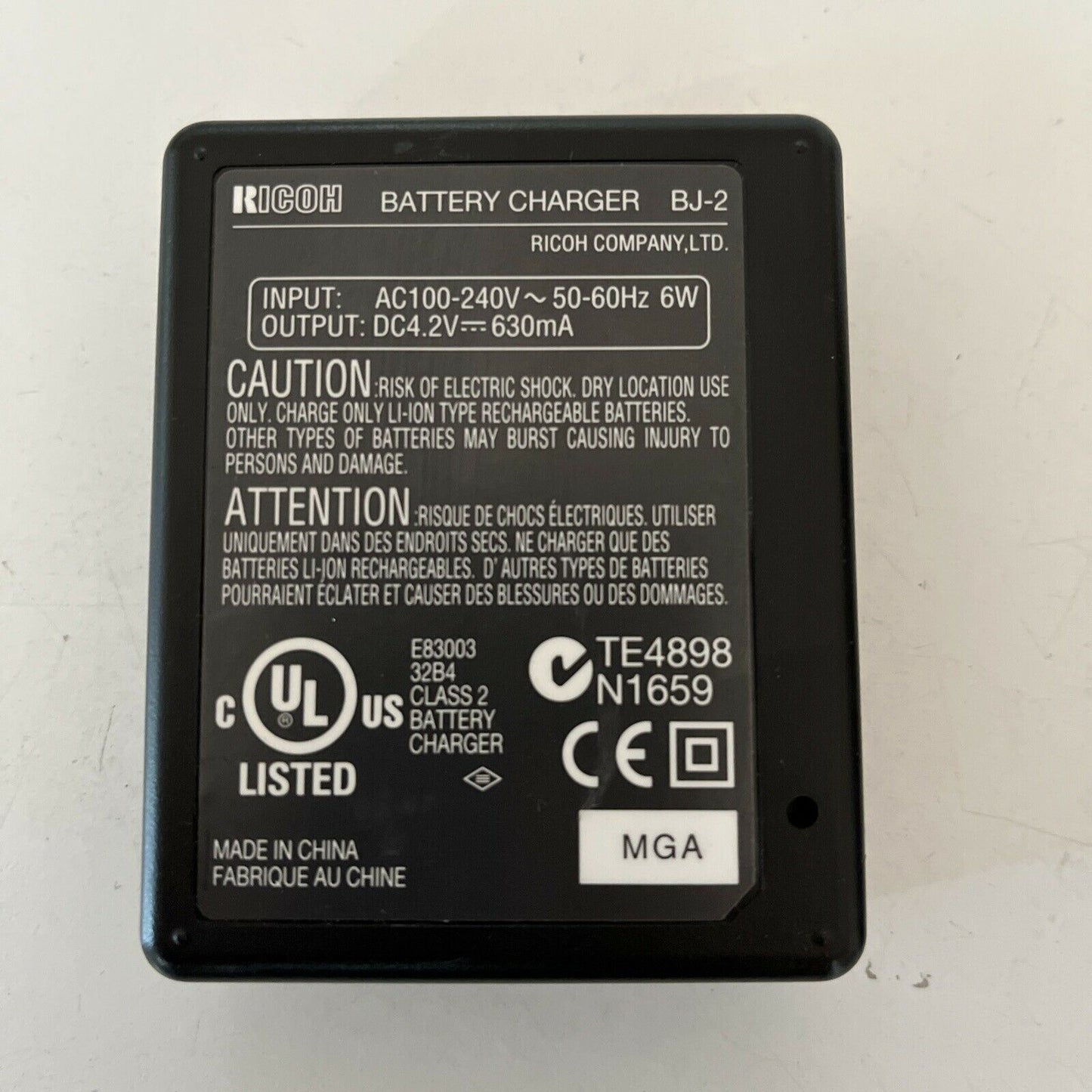 Genuine Ricoh BJ-2 Battery Camera Charger for DB-40 Battery