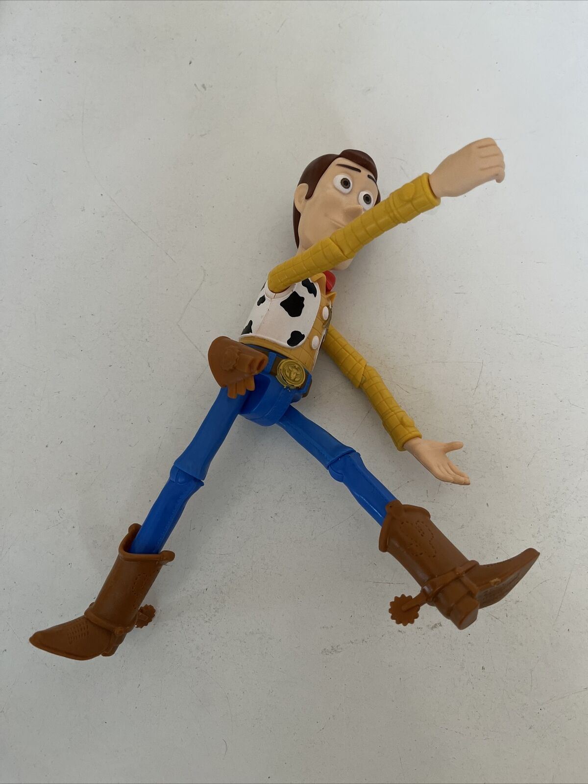 Disney Pixar Woody Mattel 2018 Figurine 9 Inches 23 Cm