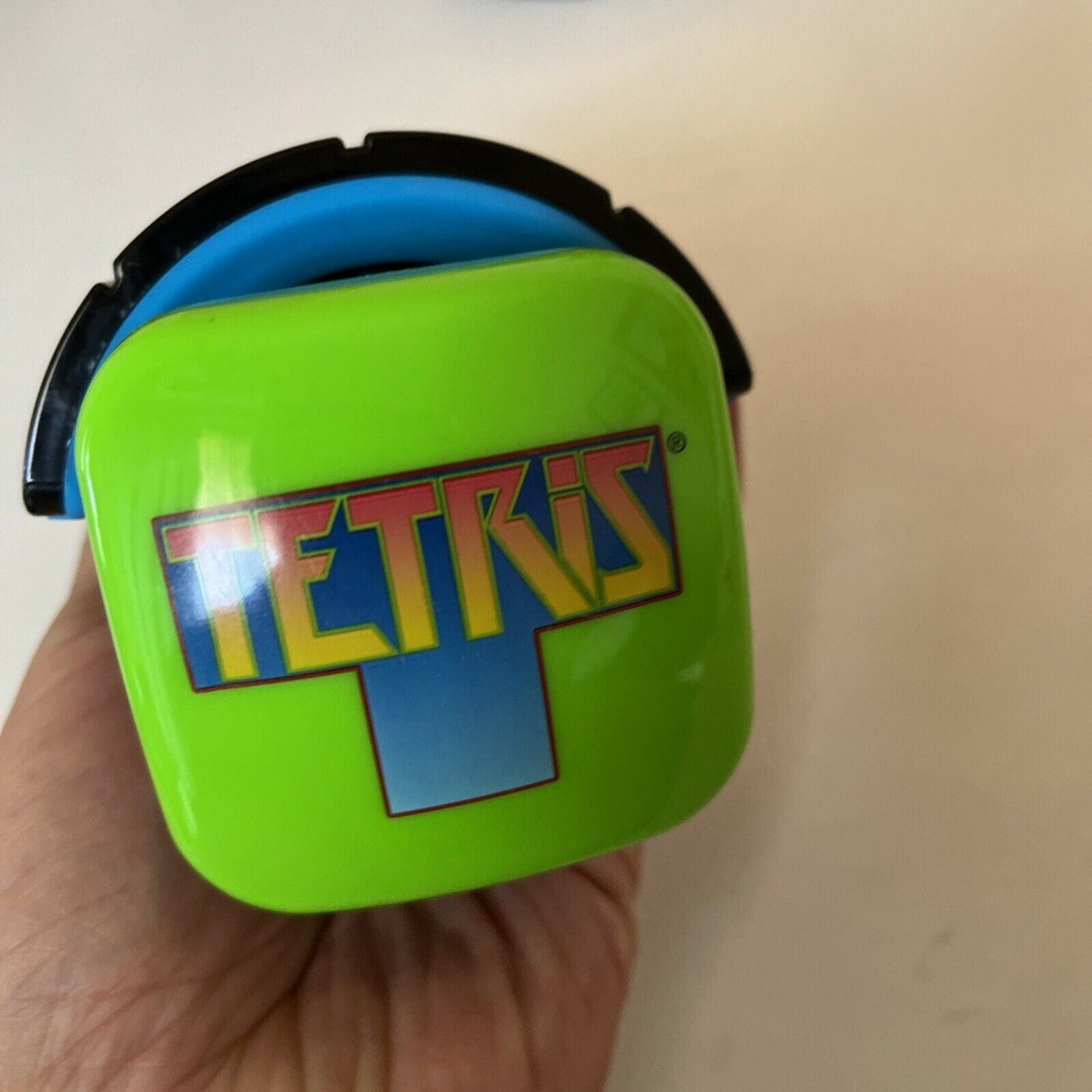 Hasbro 'Bop It! Tetris Electronic Puzzle Twist Handheld Game