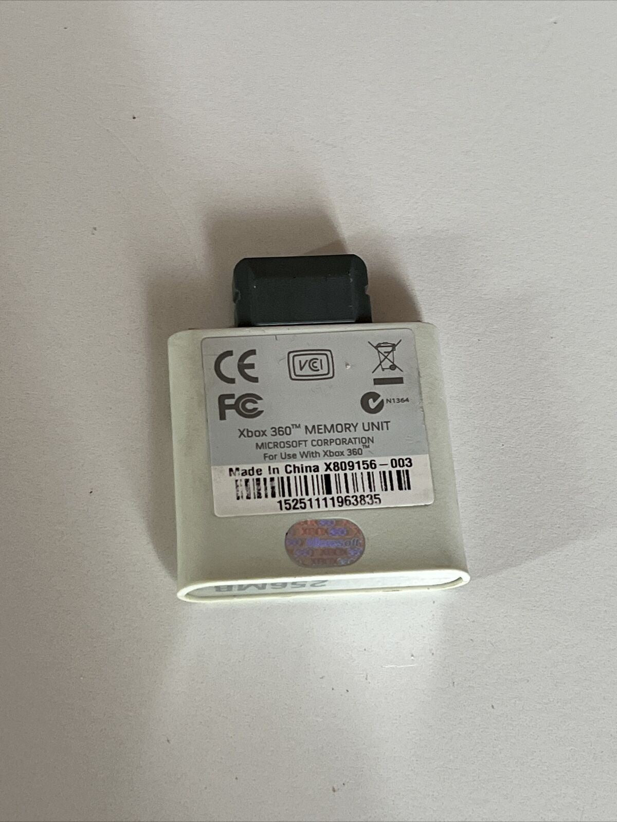 Genuine Official Microsoft XBOX 360 256MB MEMORY UNIT CARD