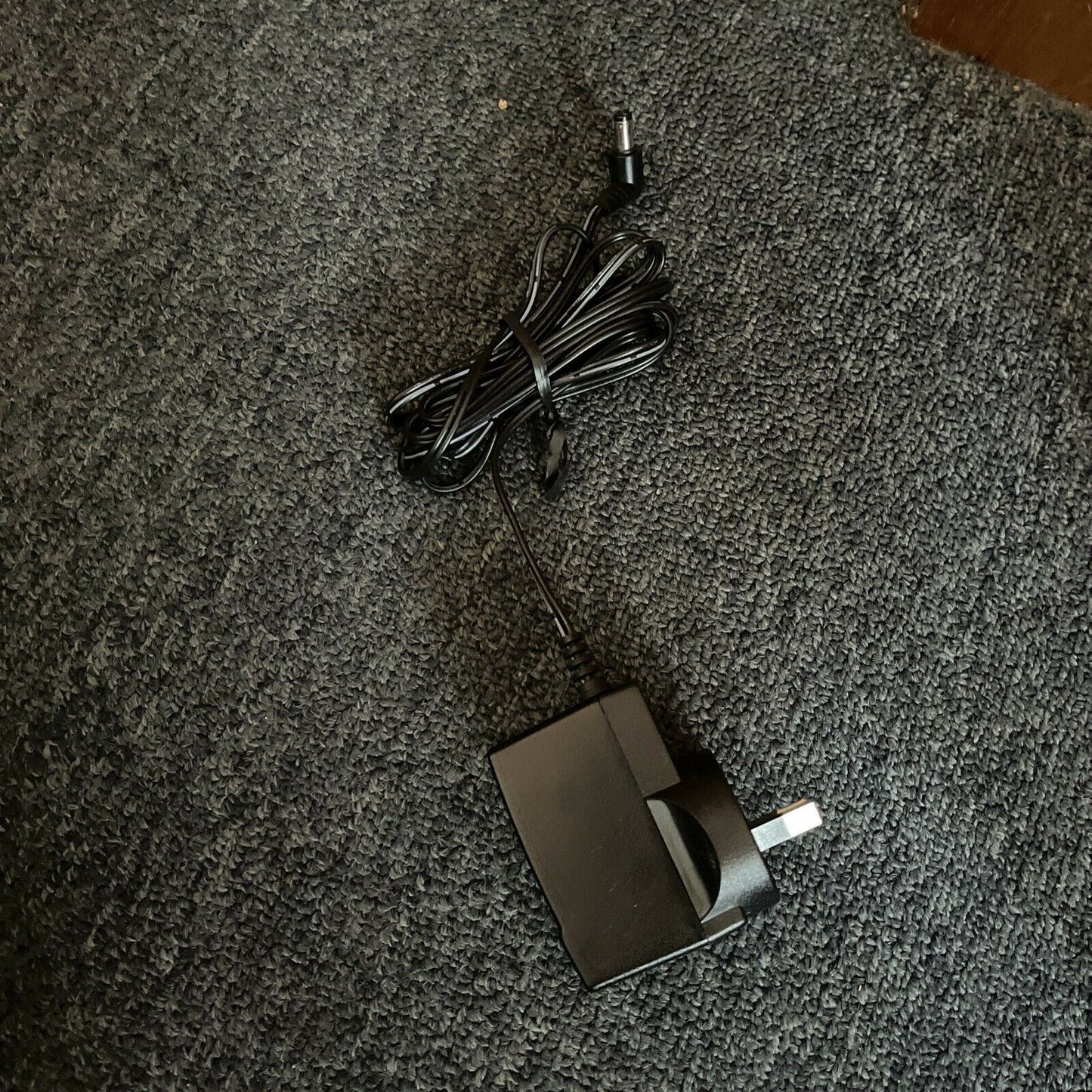 Brooklyn Retro Radio Record Turntable,  AM/FM Radio, Bluetooth USB Speakers CTR9