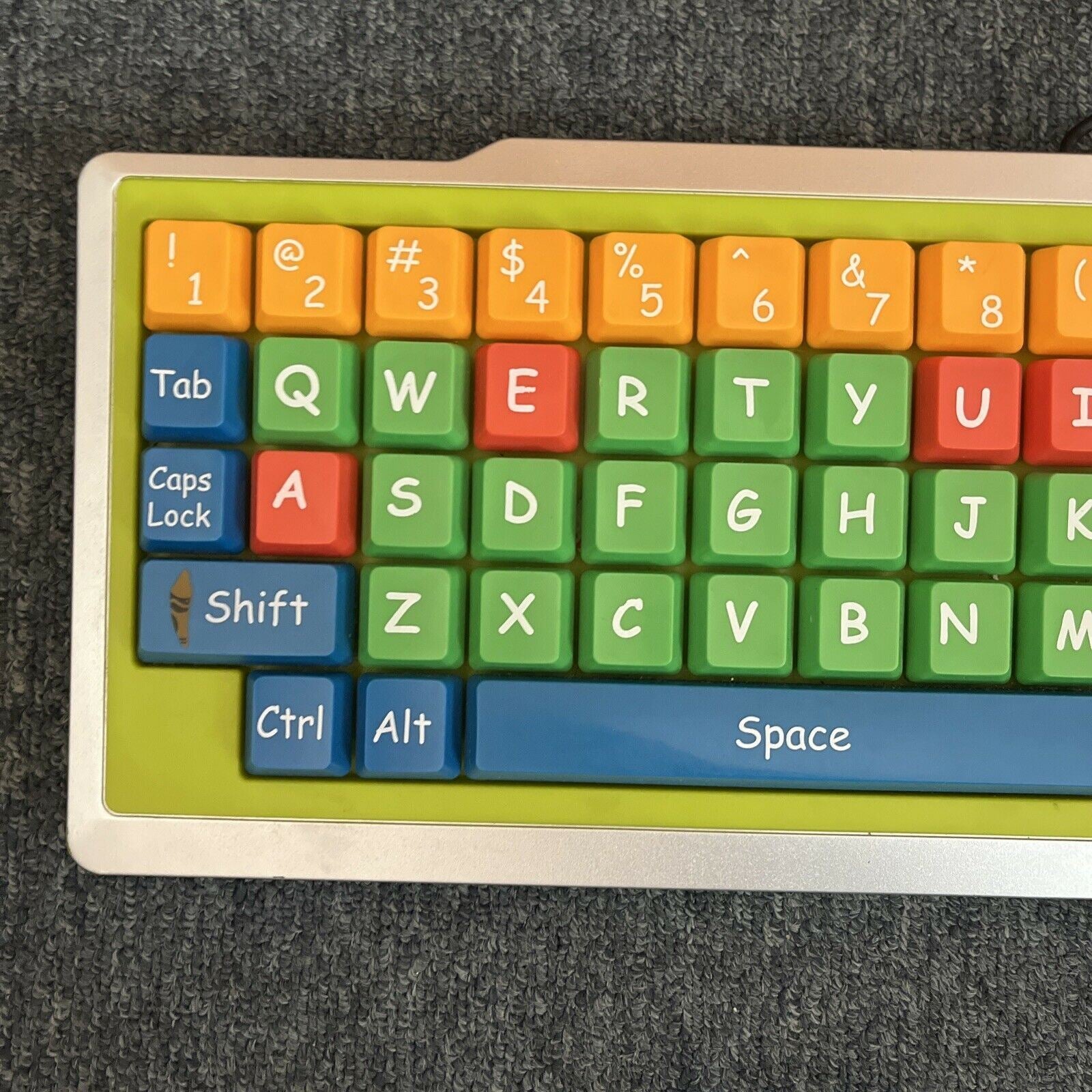 Crayola Big Button Keyboard Easy Type USB Model 12071 – Retro Unit
