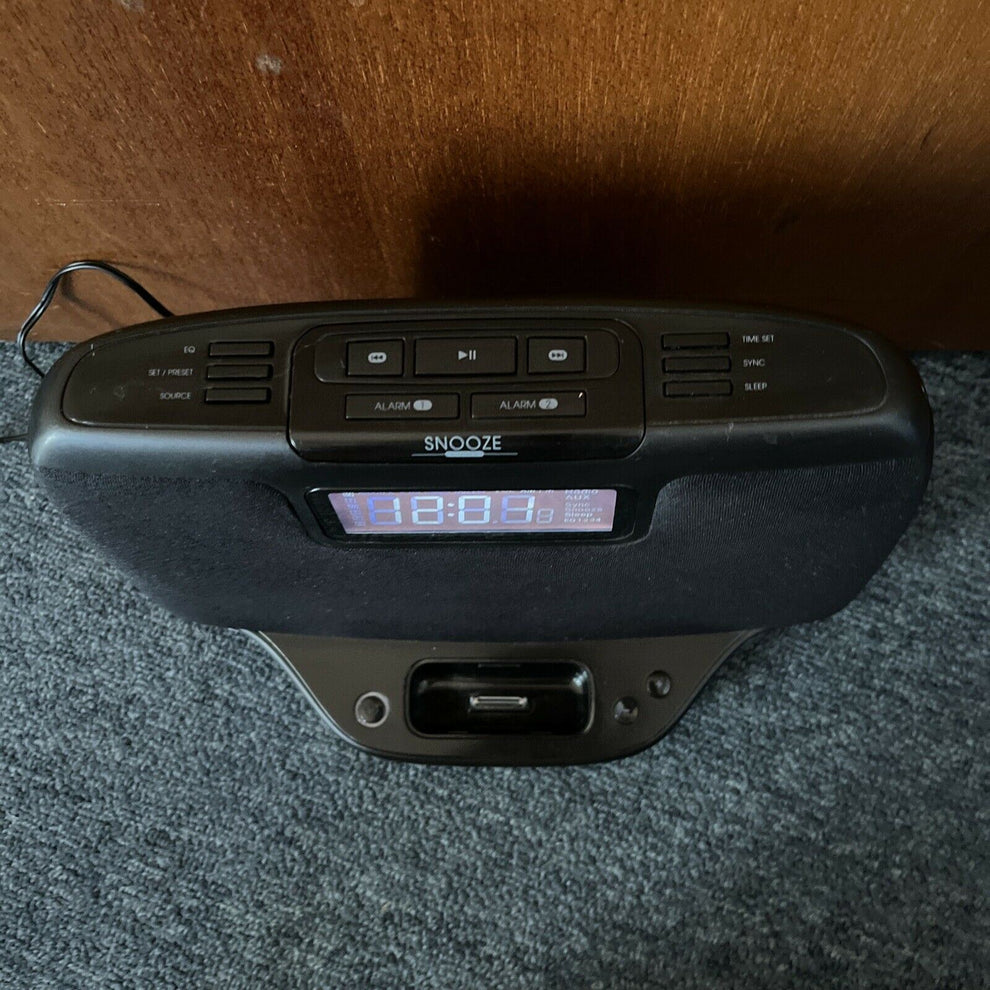 TDK Clock Radio For iPhone & iPod TCR100p FM Radio Dual Alarm Retro Unit