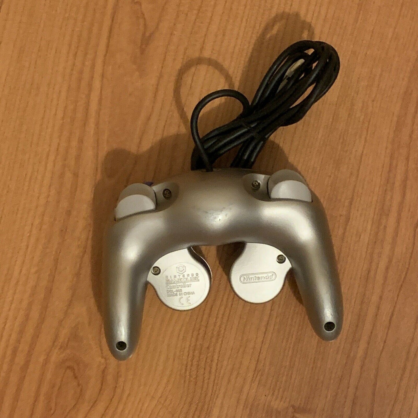 Authentic Genuine Nintendo Gamecube Controller Silver - Tested & Very Good Cond.