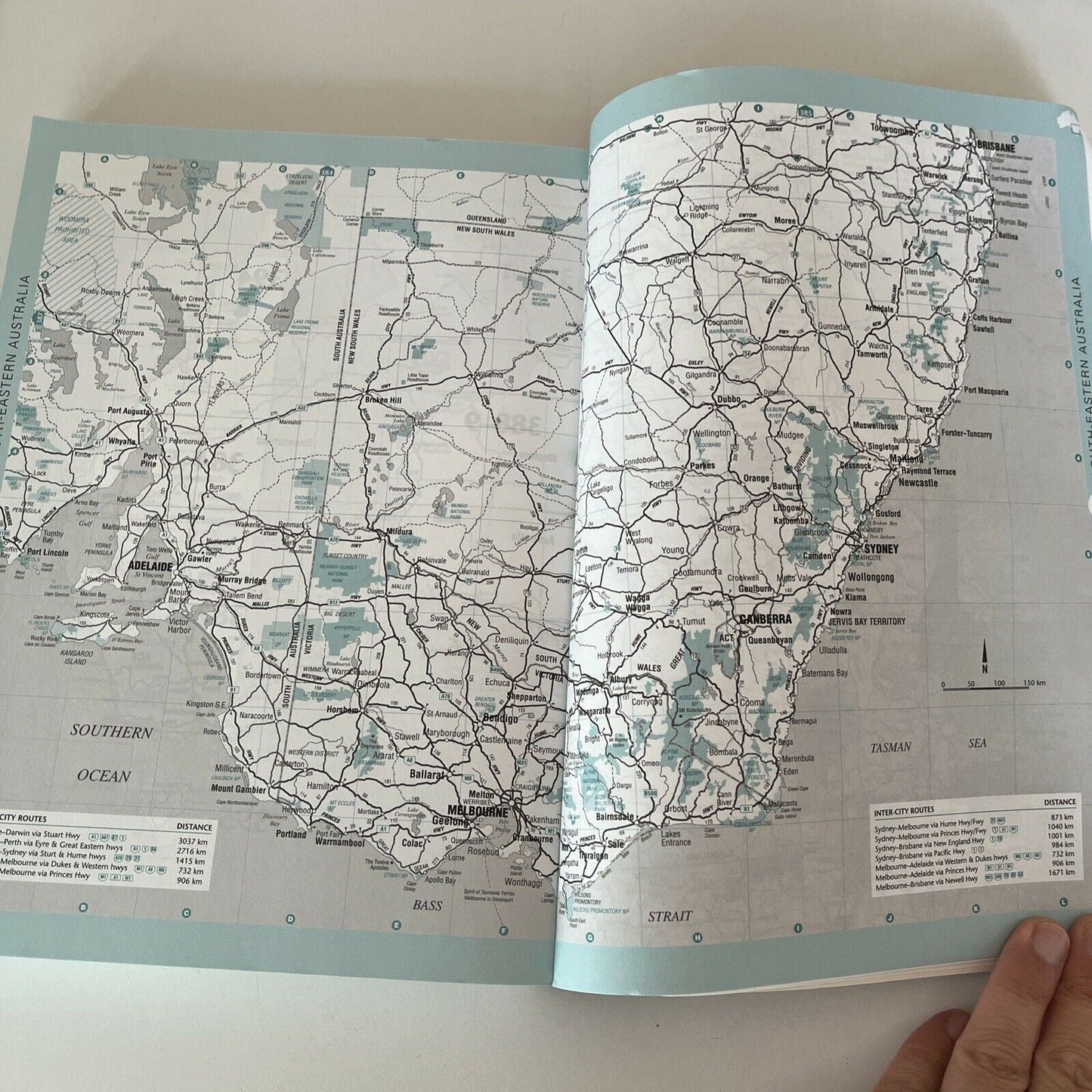 Camping In Australia - Explore Australia Camping by Cathy Savage & Craig Lewis