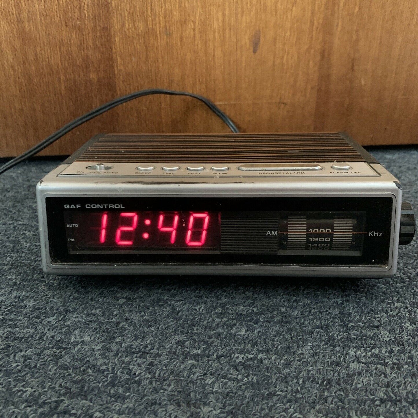 Vintage GAF Control E-2001 Radio Alarm Clock