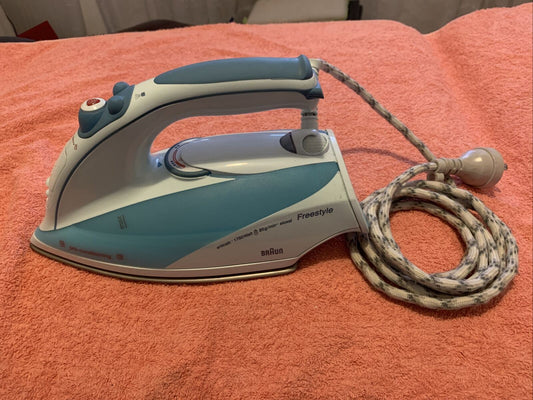 Braun Freestyle Pro Steam Iron