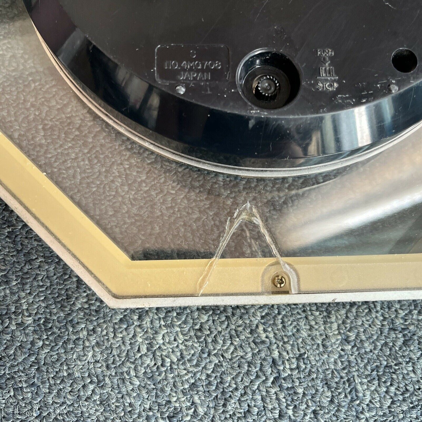 Rhythm Quartz Wall Clock 4MG708 Made In Japan 27x27cm