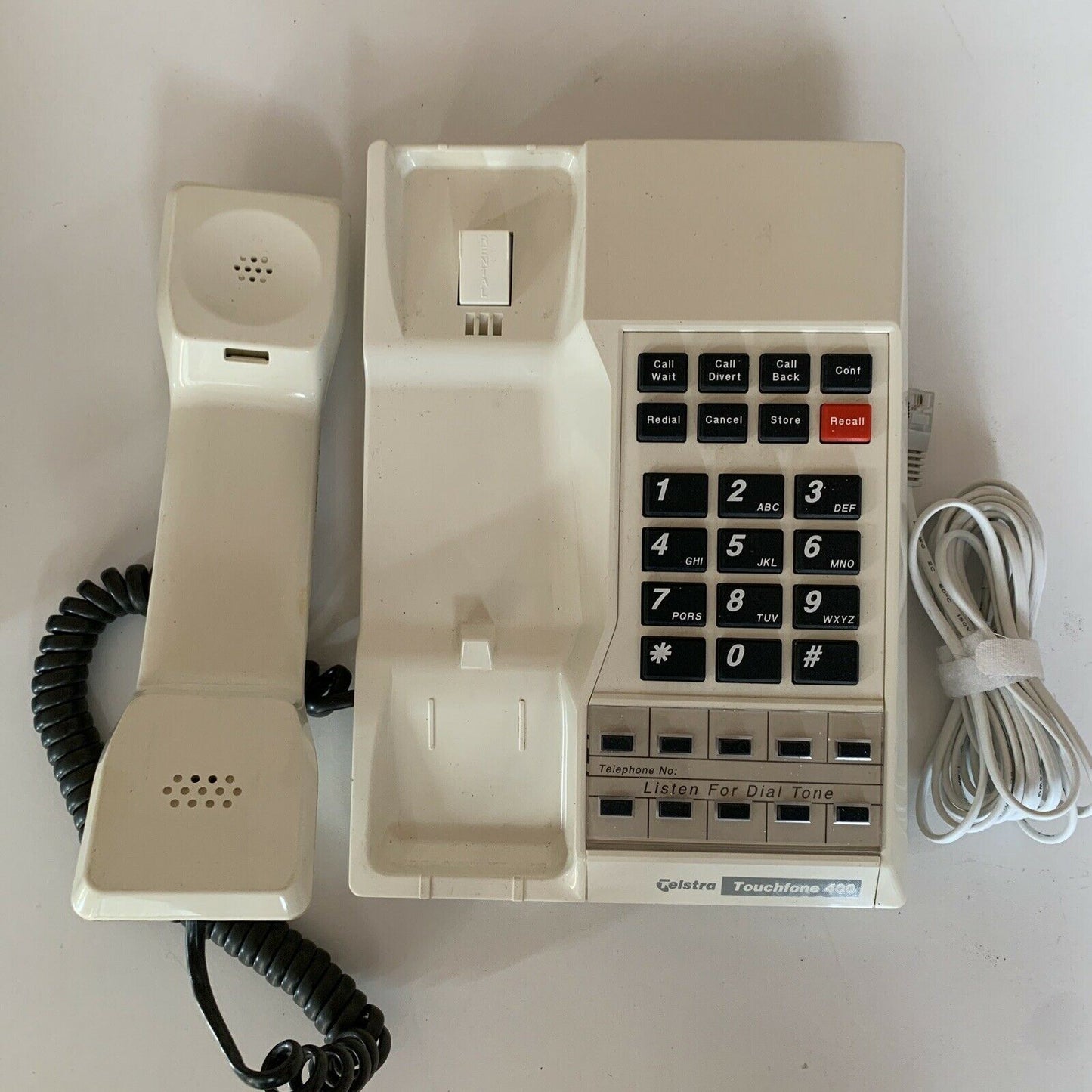 Telstra Touchfone 400 Corded Phone NBN Ready No need for Powerline