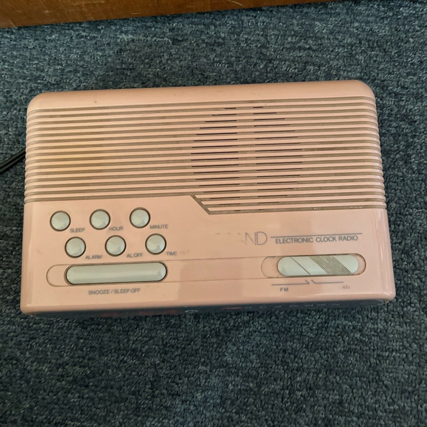 Vintage Audiosonic AM/FM Electronic Clock Radio AR-191 Pink