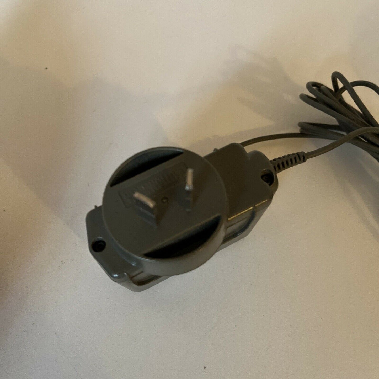 Genuine Official Nintendo DS lite Charger USG-002(AUS) Power Supply