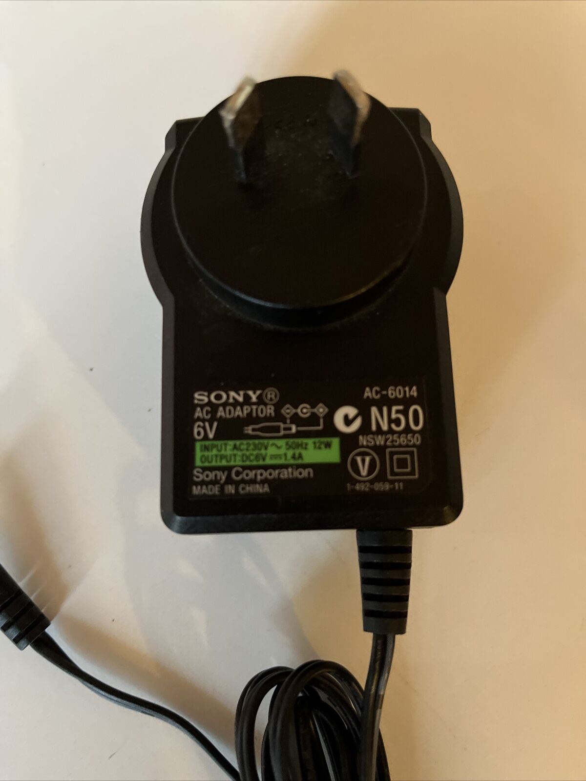 Genuine Sony AC-6014 AC Adaptor  6V Power Supply