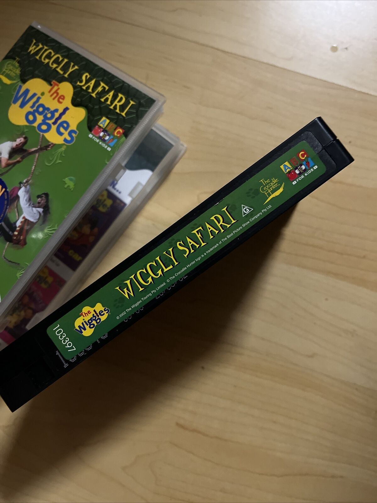 The Wiggles Wiggly Safari Steve Irwin VHS Video Cassette Tape PAL G 2002