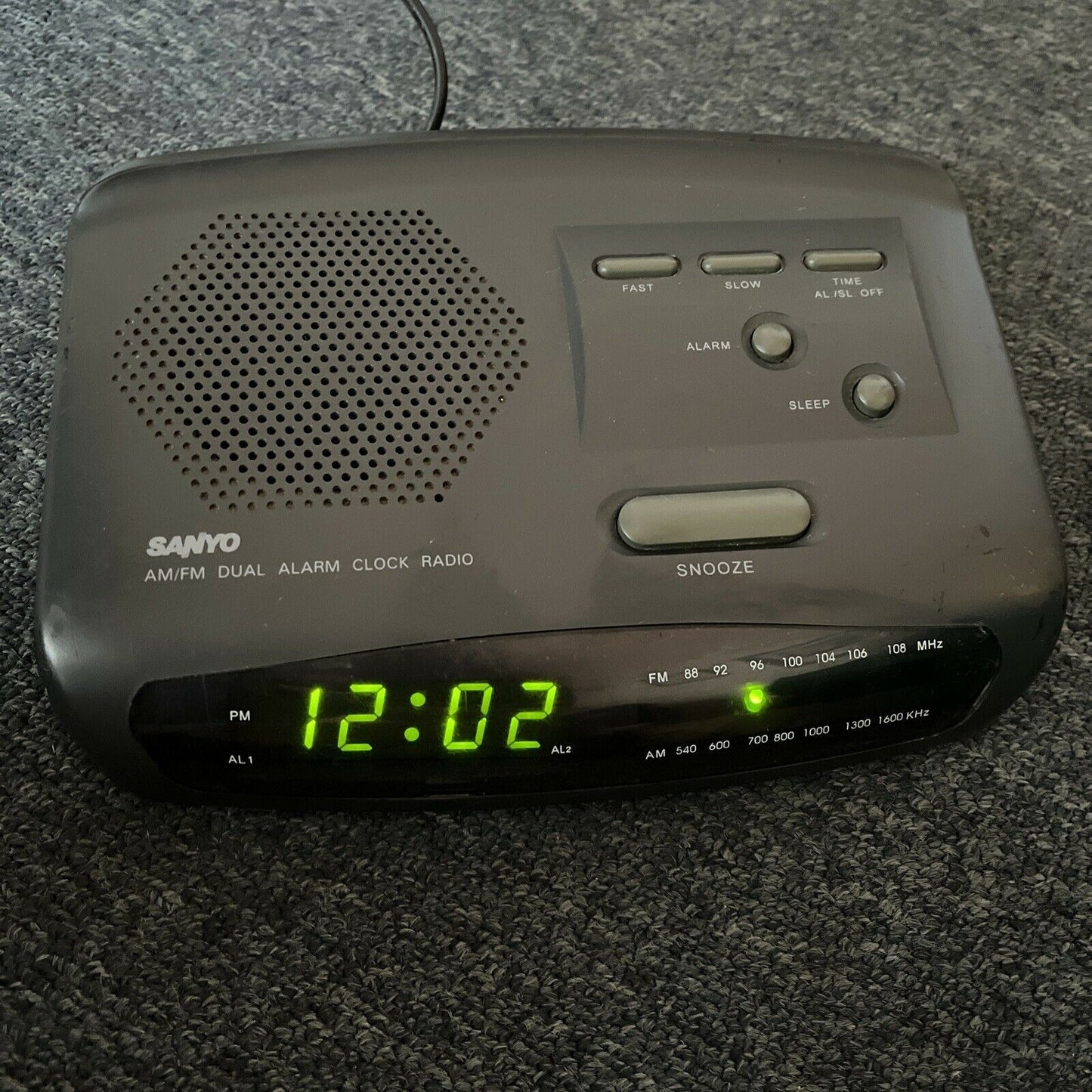 Sanyo Alarm Clock Radio RM6023