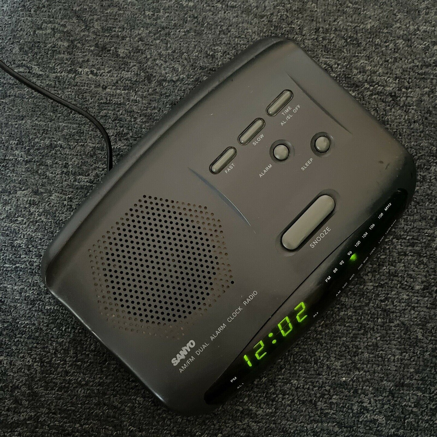 Sanyo Alarm Clock Radio RM6023