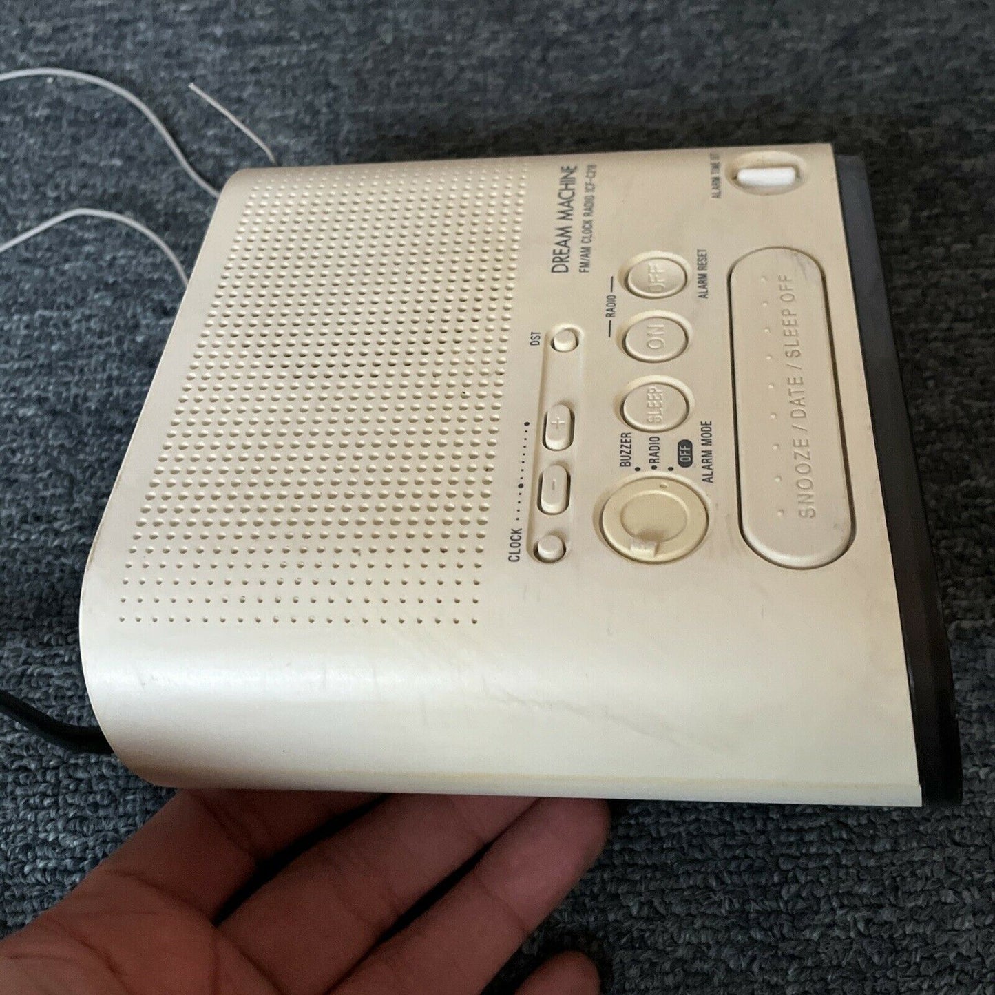 Sony ICF-218 Alarm Clock AM/FM Radio