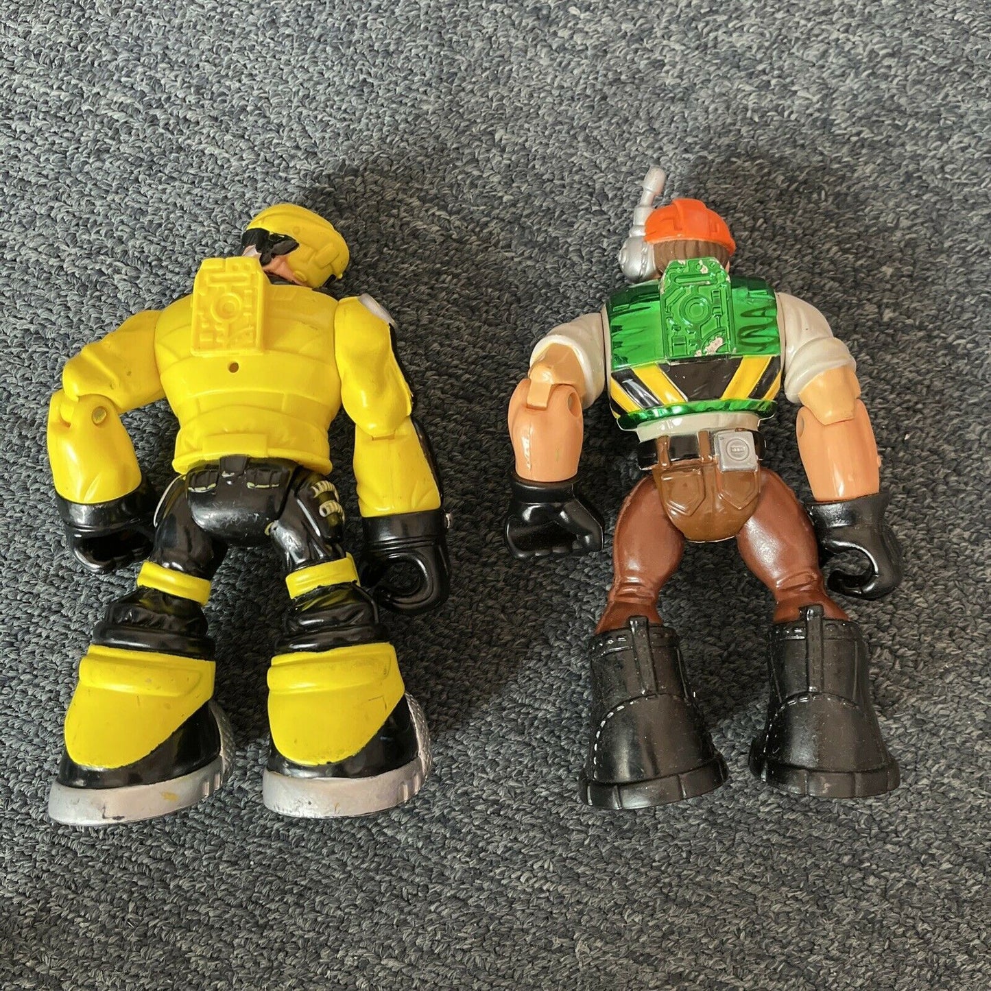 2x Rescue Heroes Mattel 2001 Action Figure