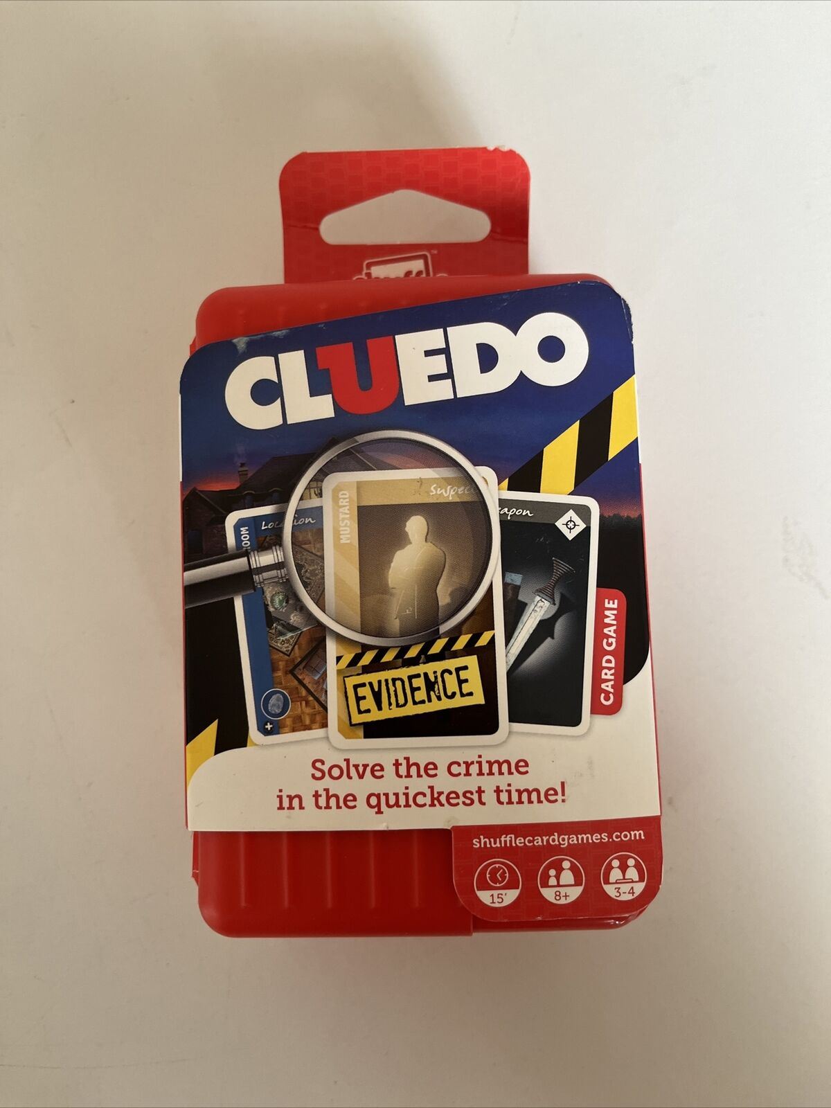 CLUEDO Shuffle Cards Card Game HASBRO 2015 NEW