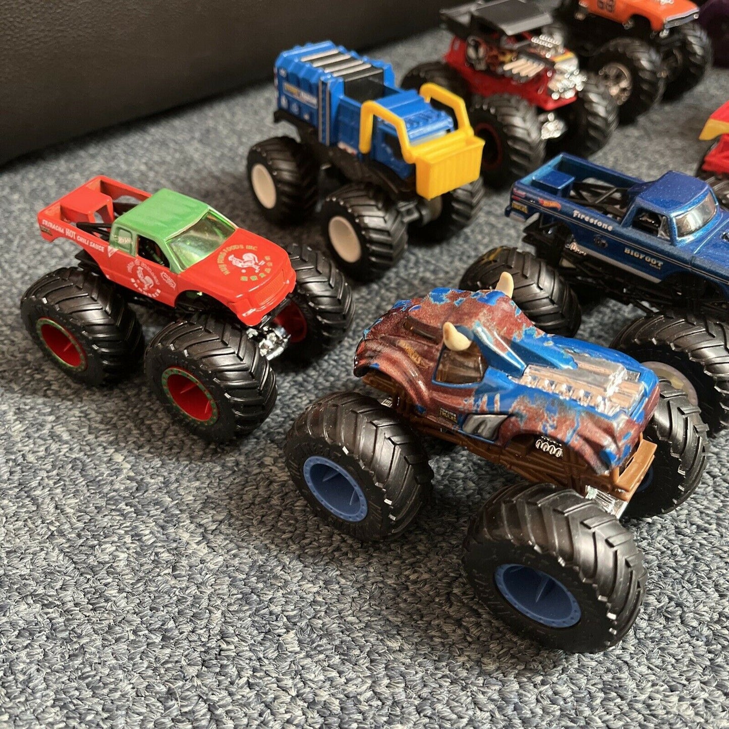 10x lot Assorted Diecast Hot Wheels Mattel Monster Jam Monster Truck