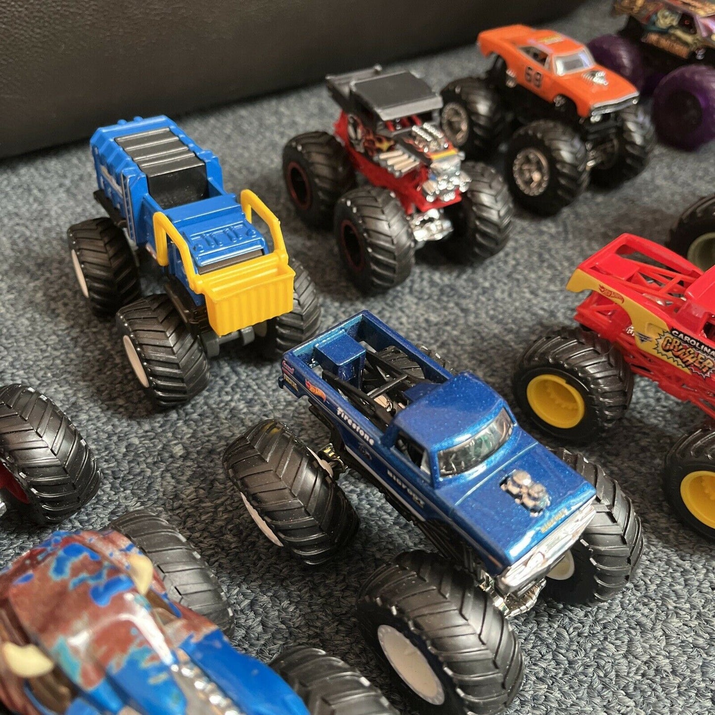 10x lot Assorted Diecast Hot Wheels Mattel Monster Jam Monster Truck