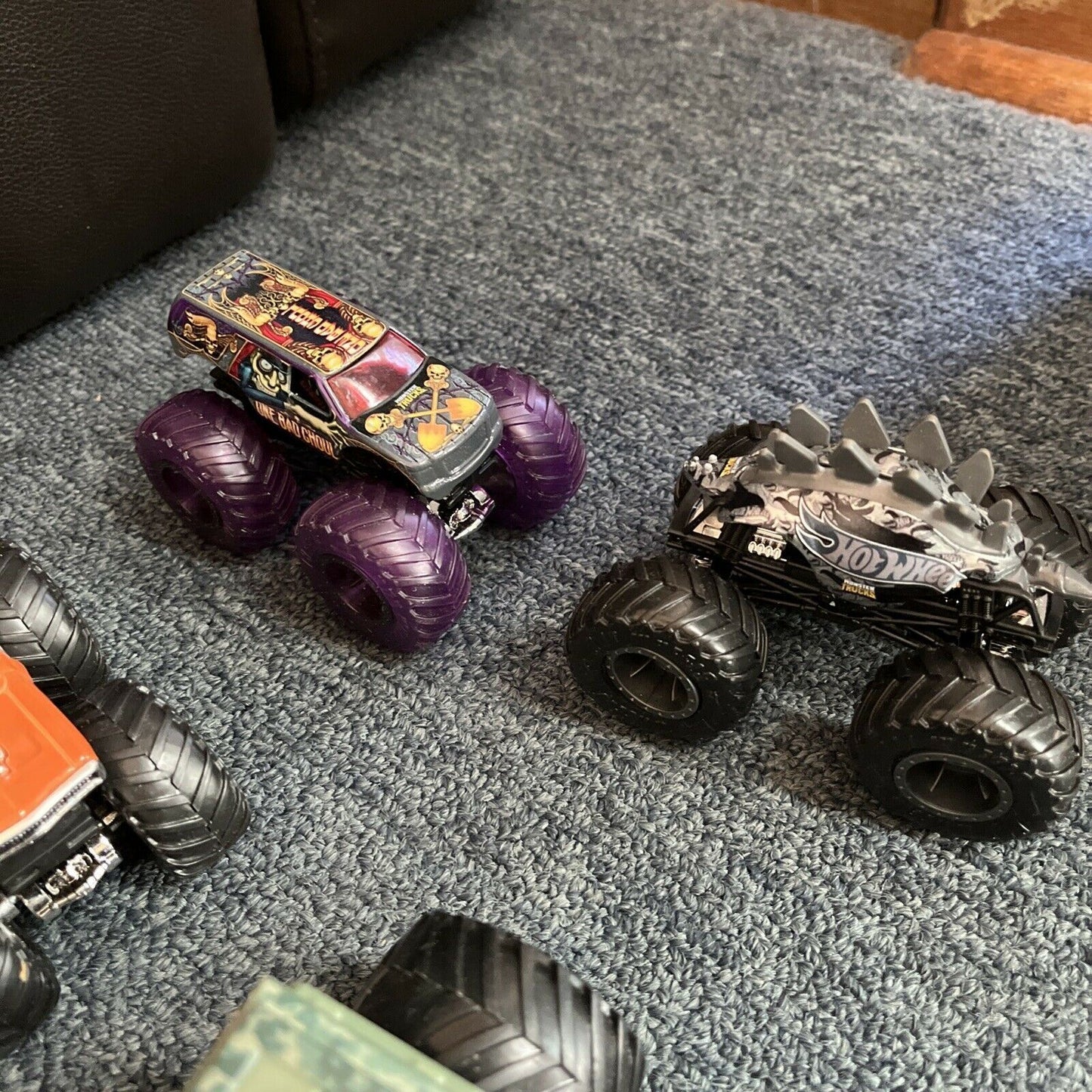 10x lot Assorted Diecast Hot Wheels Mattel Monster Jam Monster Truck