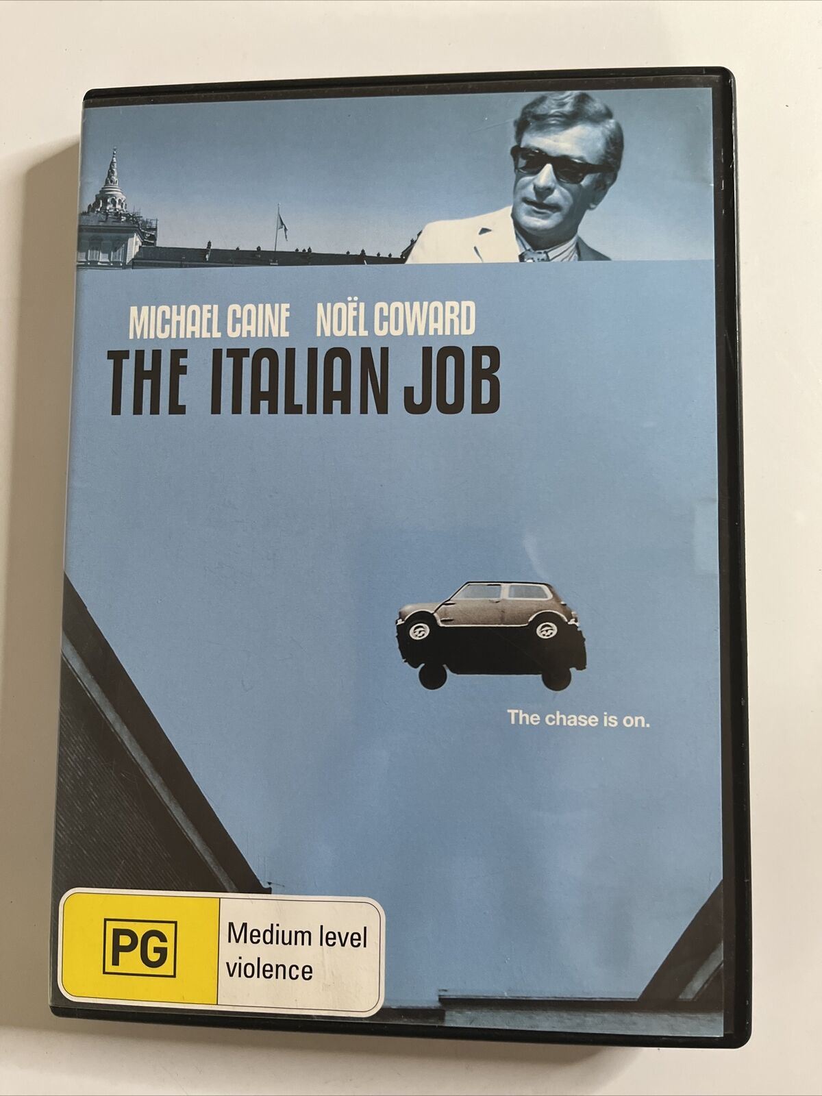 The Italian Job (DVD, 1969) Michael Caine, Noel Coward, Maggie Blye. Region 4