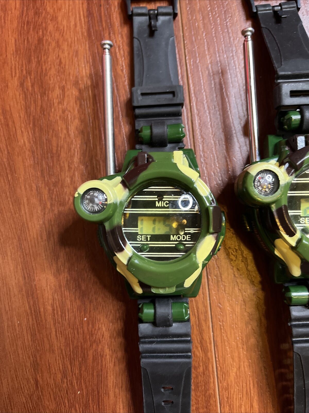 2x Walkie Talkie Watch