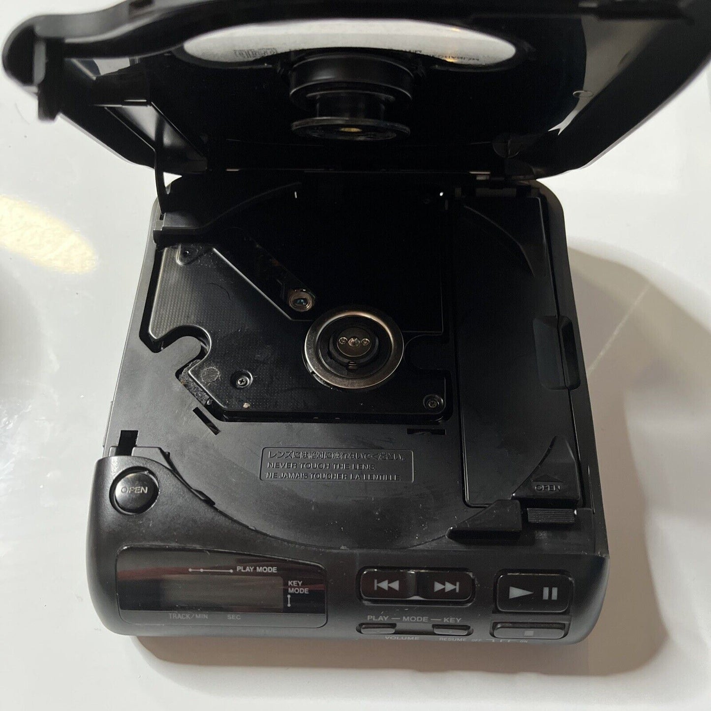 Vintage Sony Car Discman Walkman D-800K CD Player Anti-Shock 1989