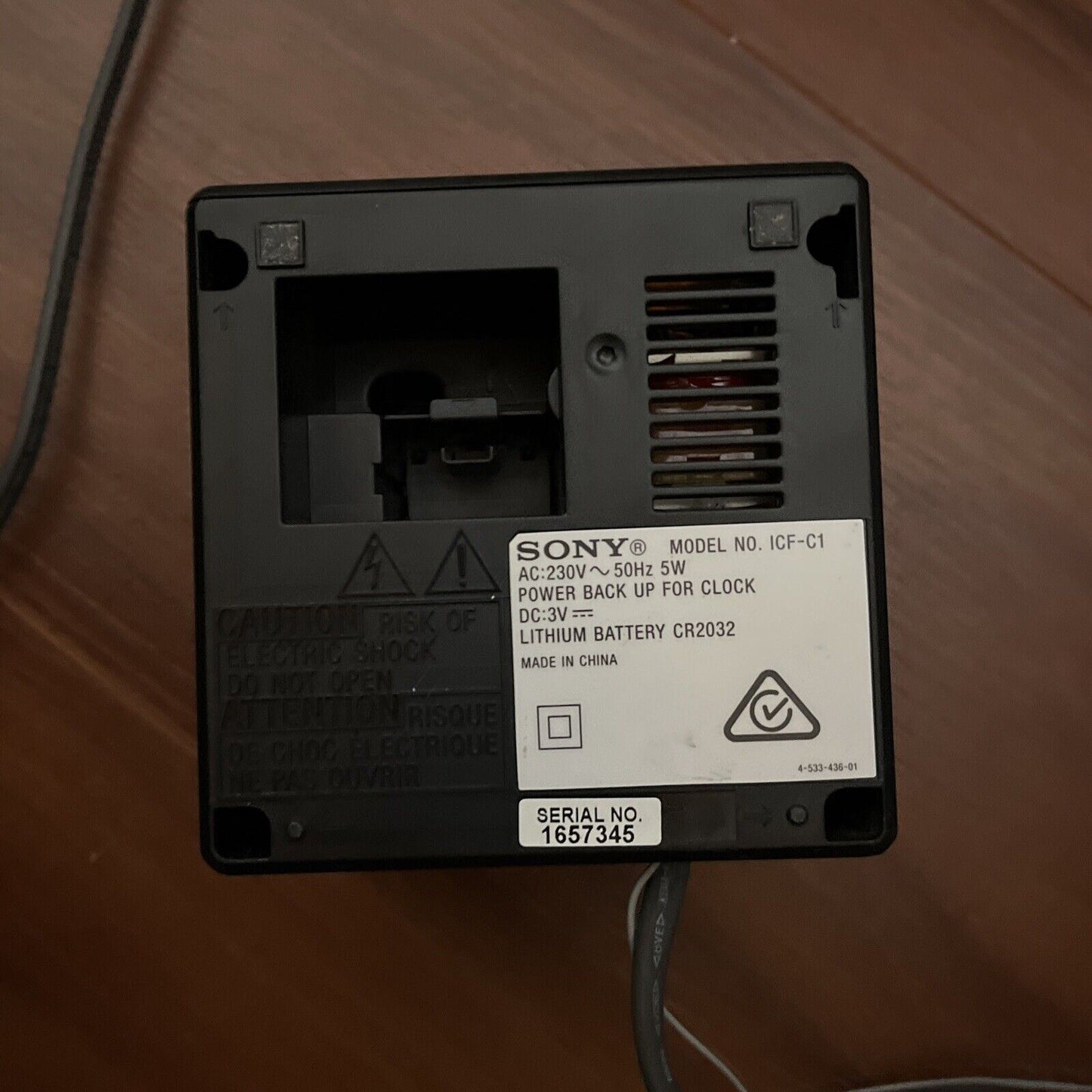 Sony ICF-C1 Black Cube AM / FM Alarm Clock Radio LCD Display