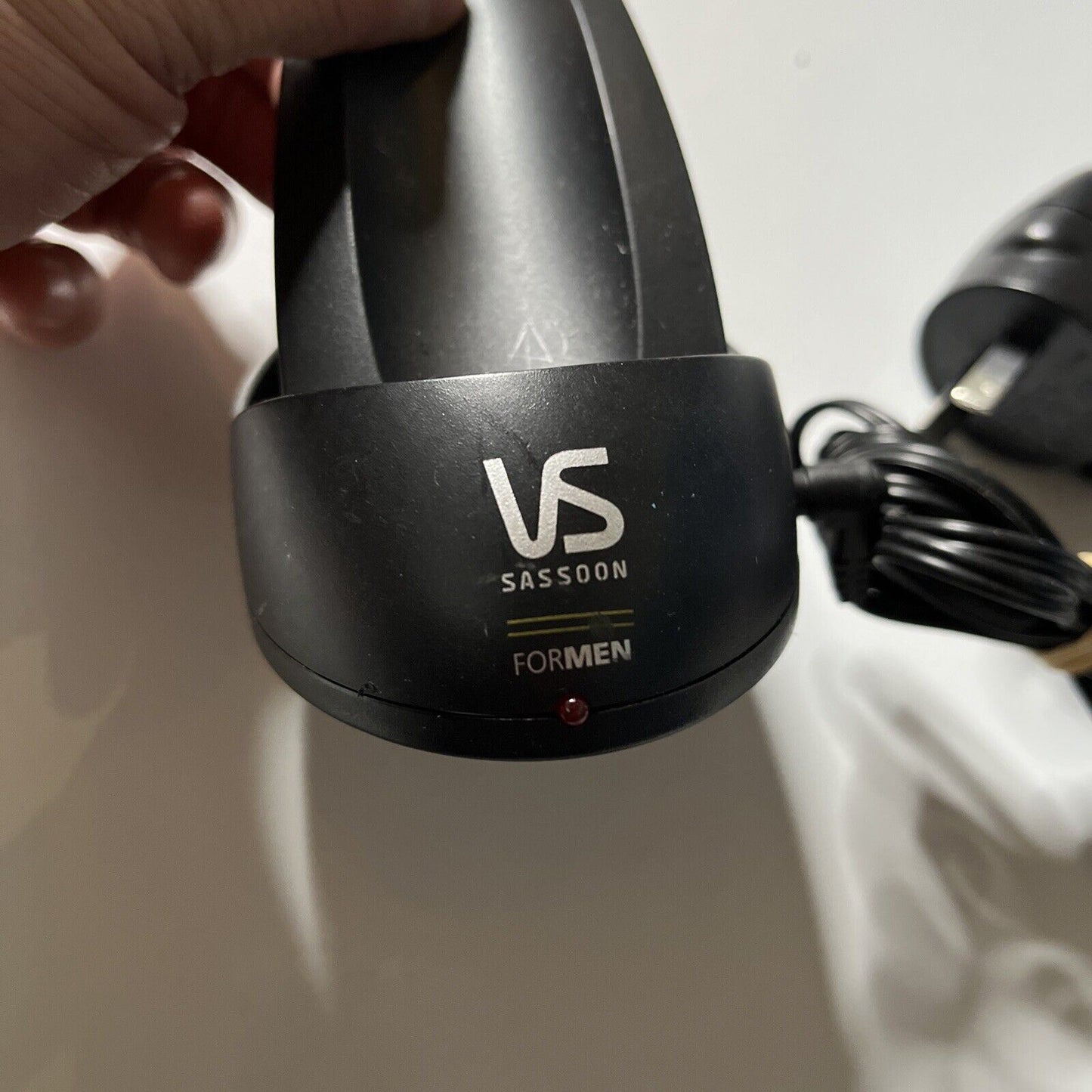 Genuine VS Sassoon for Men Groomer Charger 28A-060010-3DC