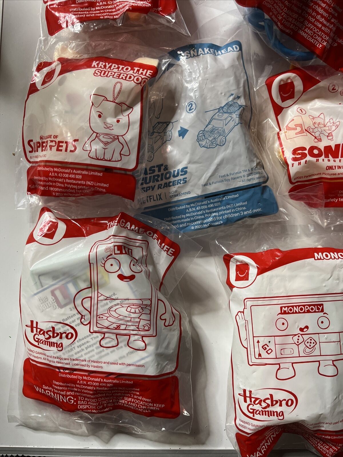 26x Mixed lot McDonald's Promotional Toy Sonic Space Jam Jurassic Park Warner Br