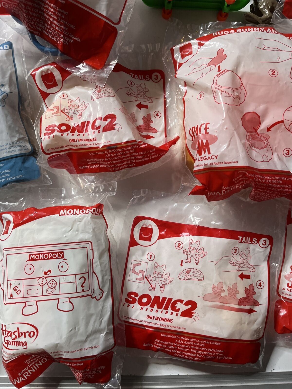 26x Mixed lot McDonald's Promotional Toy Sonic Space Jam Jurassic Park Warner Br