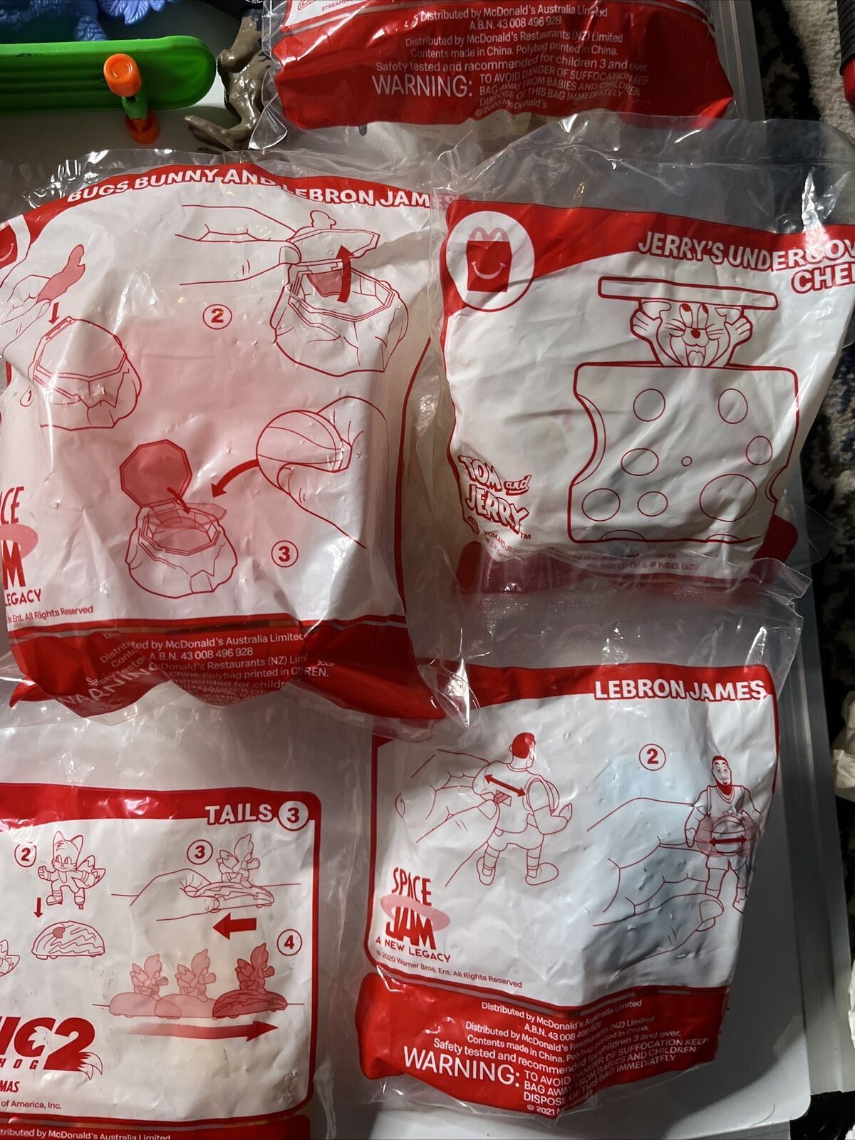 26x Mixed lot McDonald's Promotional Toy Sonic Space Jam Jurassic Park Warner Br