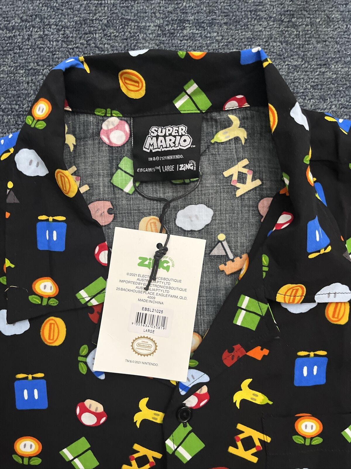 Official Nintendo Super Mario Symbols Shirt Large L Short Sleeve