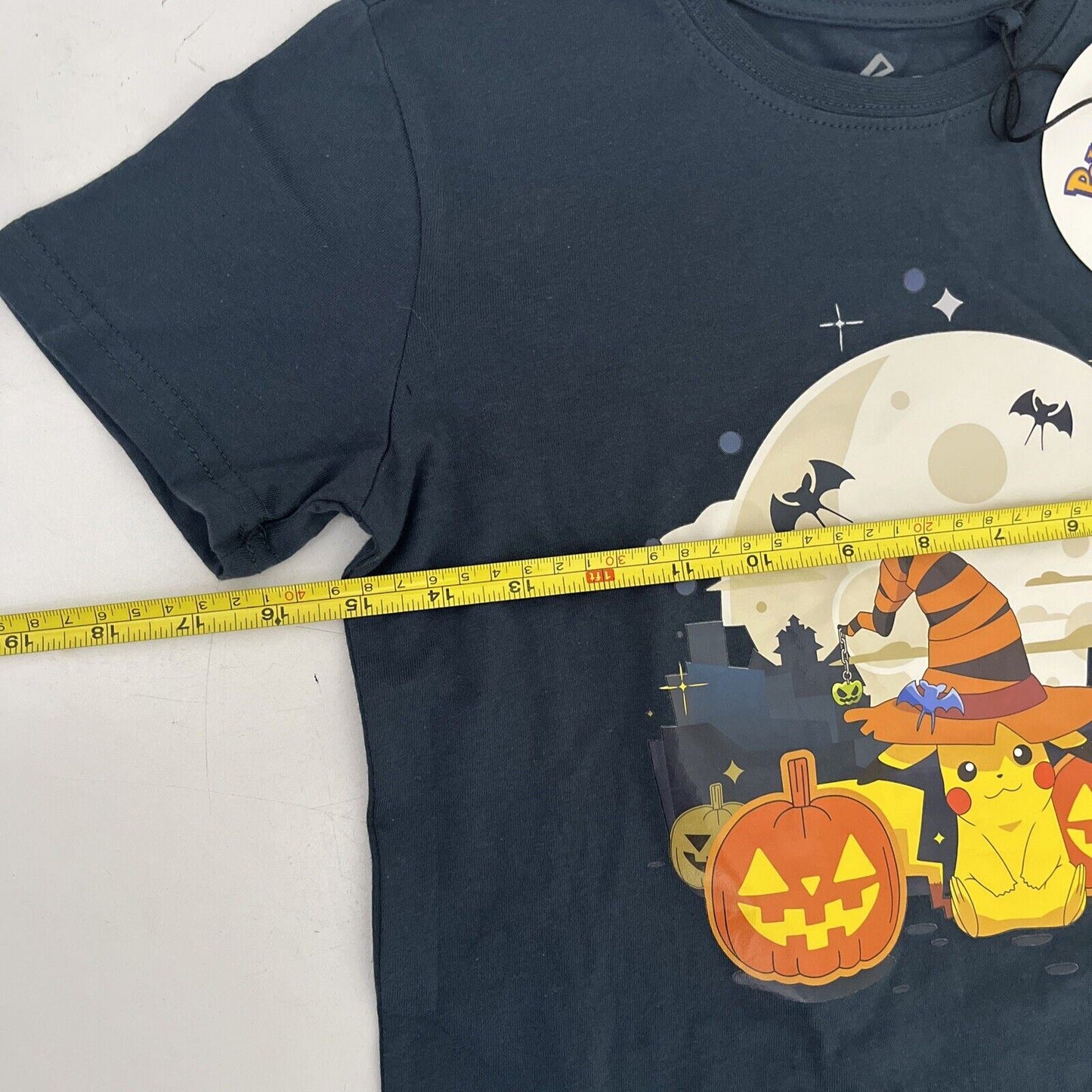 Official Pokemon Pikachu Halloween Kids T-Shirt Shirt 6 Small  NEW