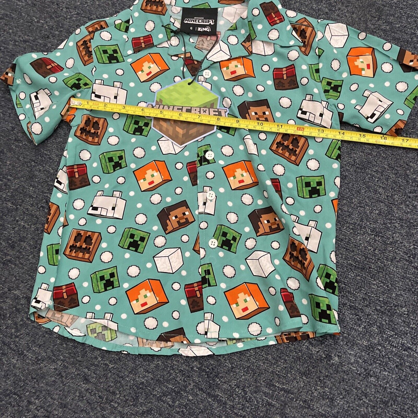 Official Minecraft - Christmas Print Short-Sleeve Kid's T-Shirt Size 6  NEW